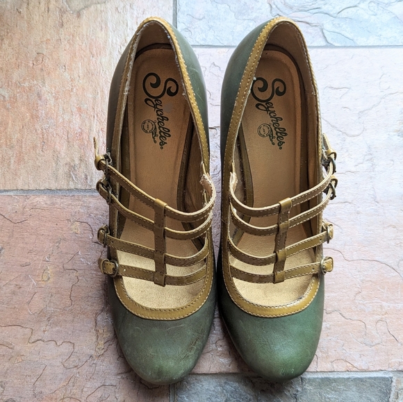 vintage style SEYCHELLES olive green heels 9 - Picture 10 of 12